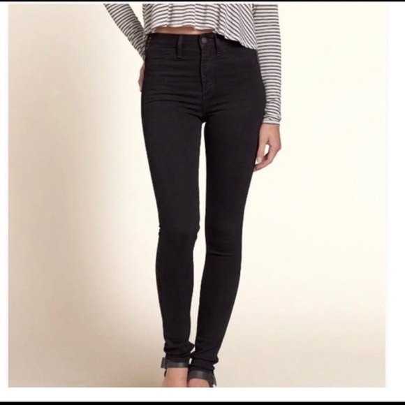 black pants hollister